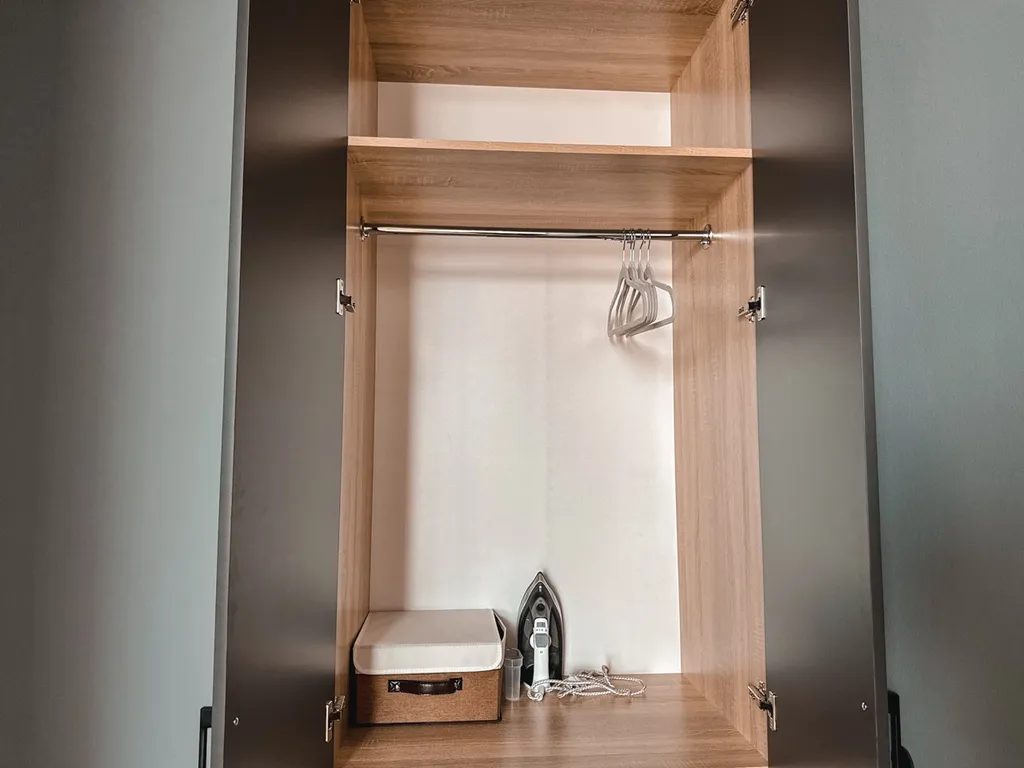 А.В. Апартаменты БЦ Аметист