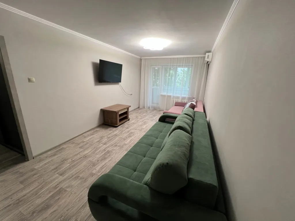 Просторная 3-комнатная квартира, в 10 минутах от центра