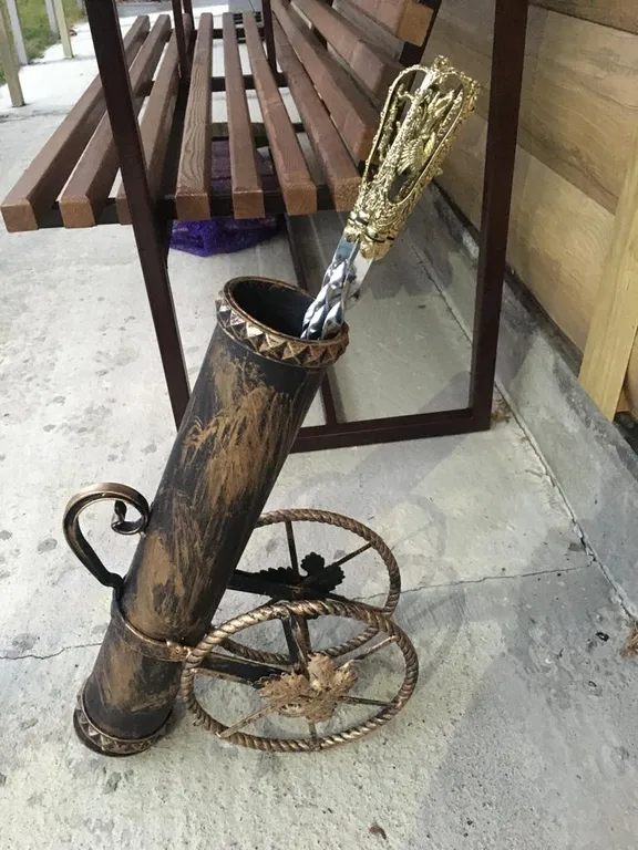 Шале у реки