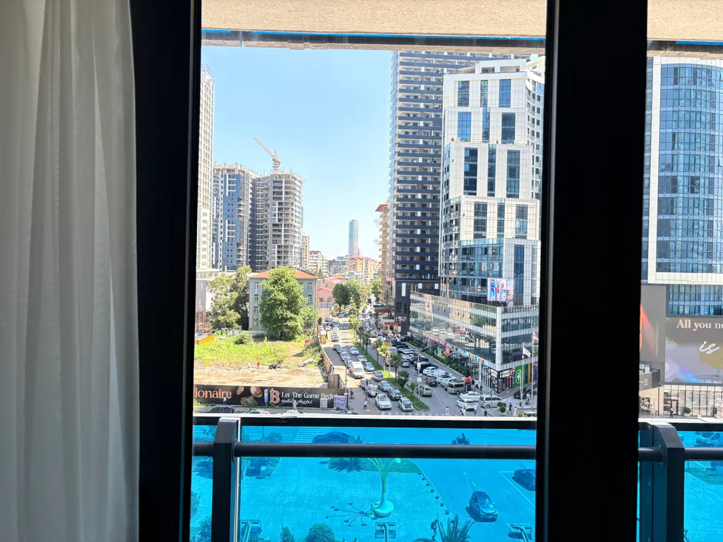 Квартира Квартира 2-комнатный апартамент с видом на Аллею Героев — Батуми