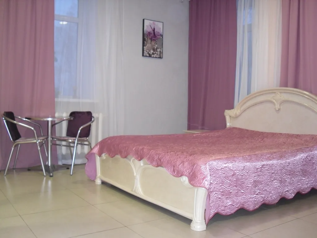 Квартира Одноместный номер стандарт++ с двуспальной кроватью — аренда посуточно в Комсомольск-на-Амуре