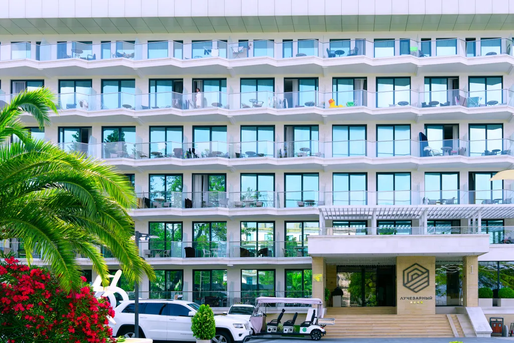 Лазурные апартаменты на берегу моря в отеле Лучезарный Резорт 4