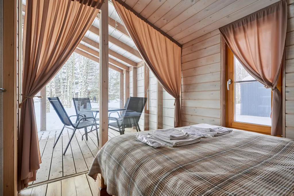 Глэмп хаус №4 Зорянка