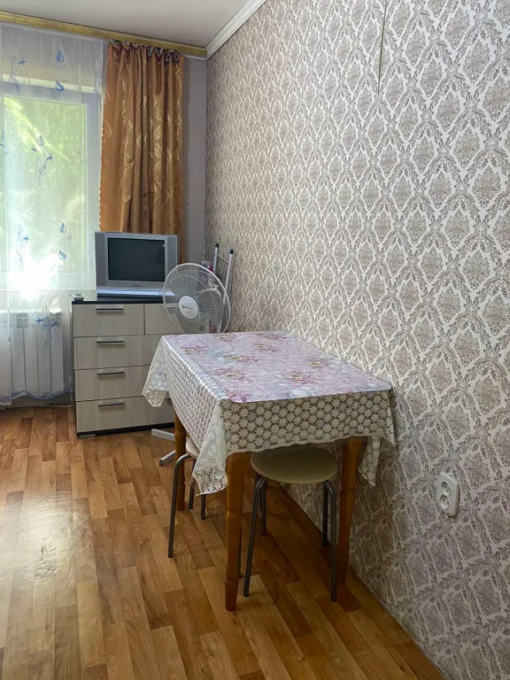 Квартира-студия возле сан.Славутич, Голубая Волна, Голден