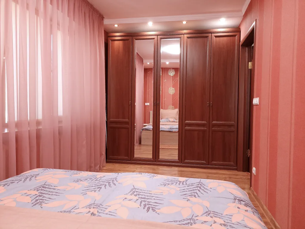 Квартира Квартира Двушка в центре, рядом музей янтаря и красивое Верхнее озеро, парковка — Калининград