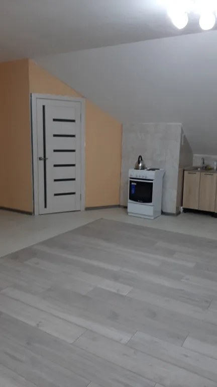 Дом по этажно, отдельным входом