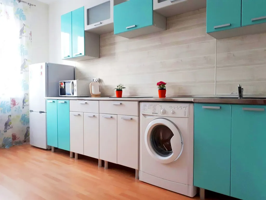 Светлая квартира в районе южного автовокзала