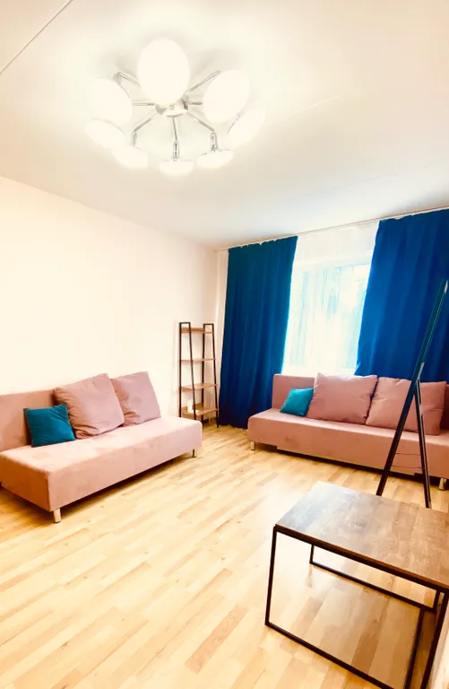 Квартира рядом с центром города, Онко диспанс и больницей им. Баранова — аренда посуточно в Петрозаводск