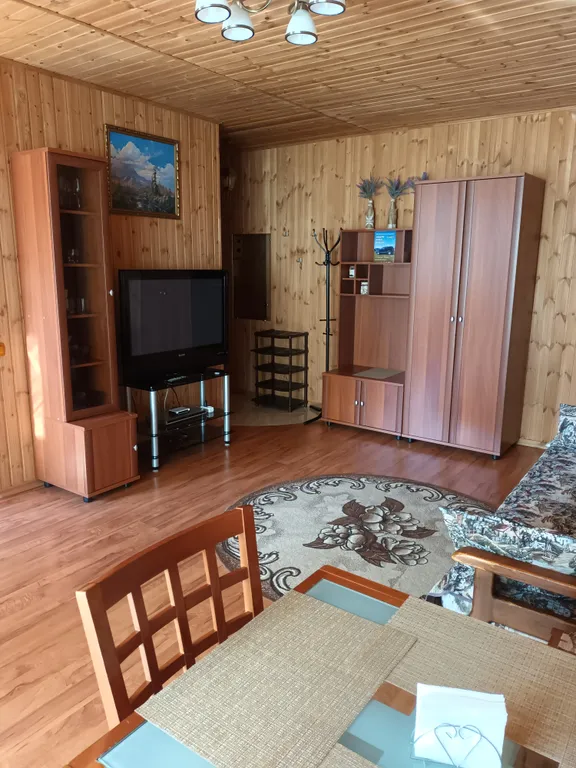Квартира трёхкомнатная с видом на горы