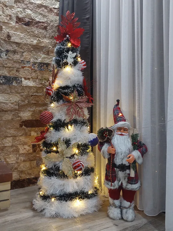 Коттедж с видом на город