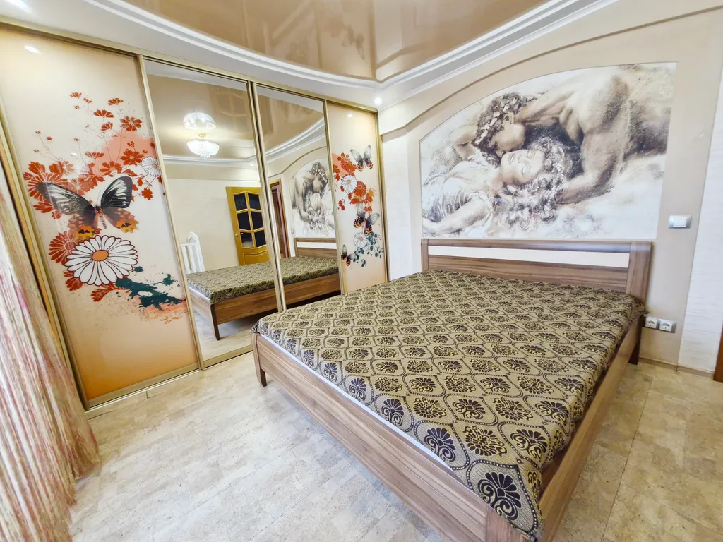 3-комнатная Квартира — аренда посуточно в Хабаровск