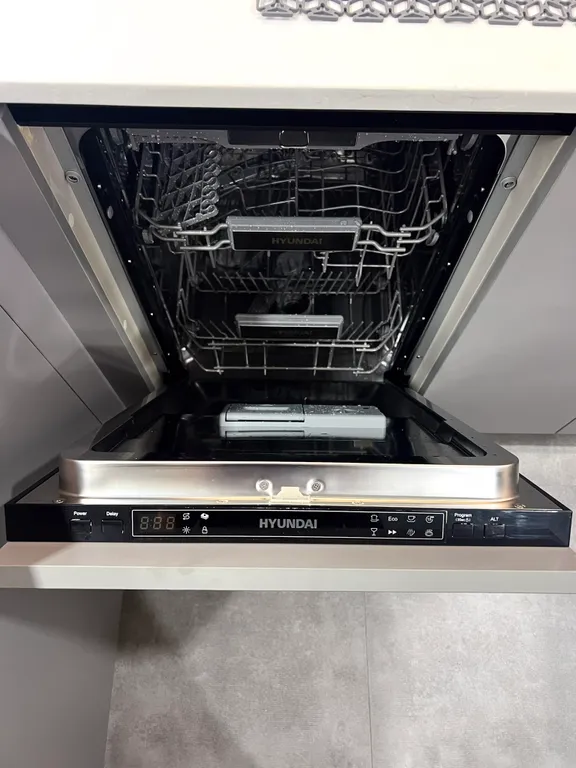 Семейная студия на берегу моря, Batumi View