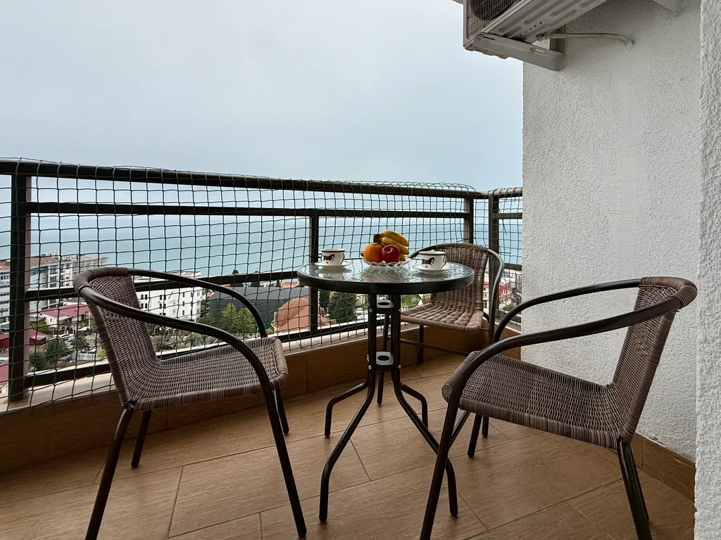 Квартира 2-комнатная просторная квартира, с шикарным видом на море — Адлер