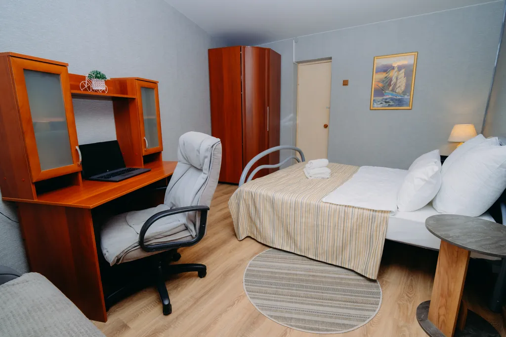 Квартира у Серебряного города