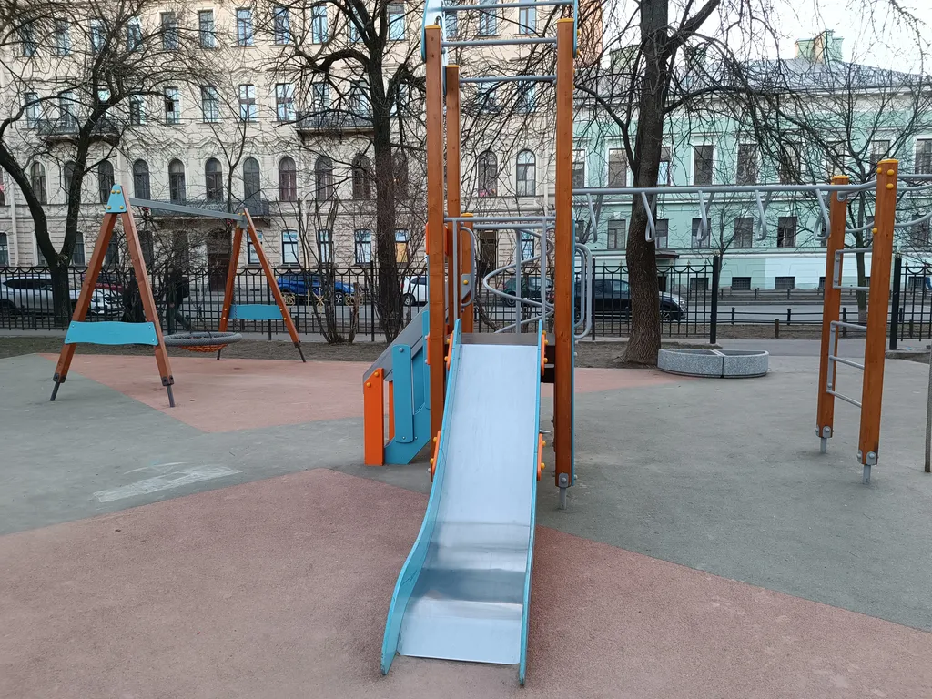 Невский Сапфир