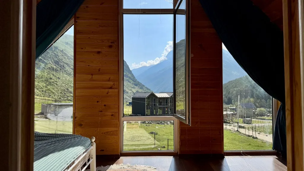 Уютный Barn House у Эльбруса с шикарным видом на Великие Горы Кавказа