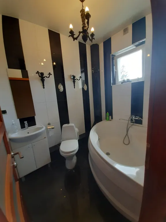 6-комнатный Дом