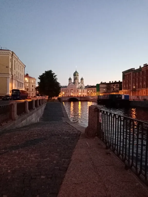 Квартира Двухуровневая квартира студия в историческом центре Петербурга — Санкт-Петербург