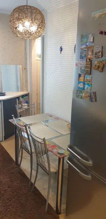 Уютная бюджетная двухкомнатная квартира в двухэтажном деревянном доме