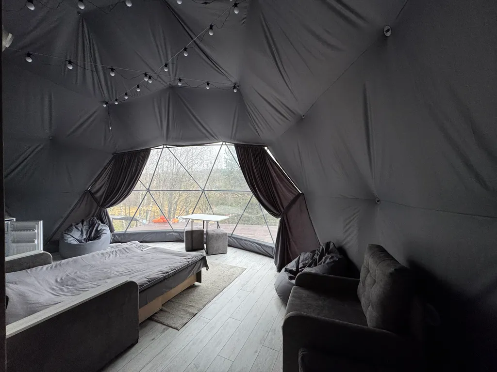 Уютный дом - сфера в 25 километрах от Минска