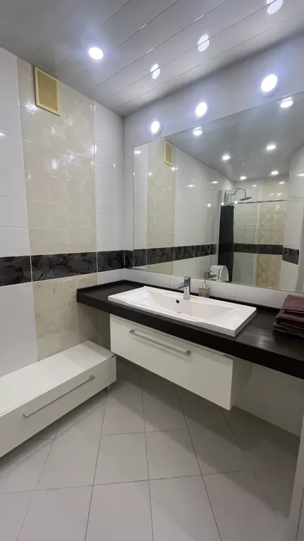 Уютная Квартира в центре города с видом на парк имени Пушкина