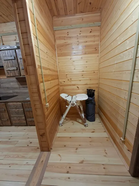 Уютный дом с видом на озеро