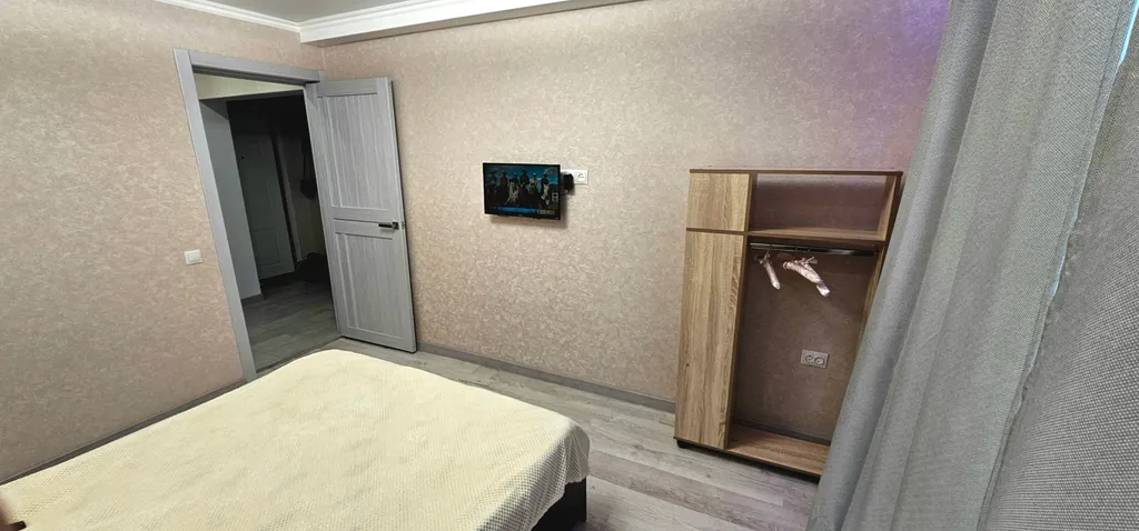 Двухкомнатная квартира в тихом дворе с новым ремонтом и техникой