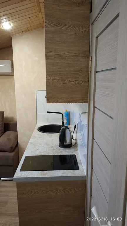 Студия с видом на море