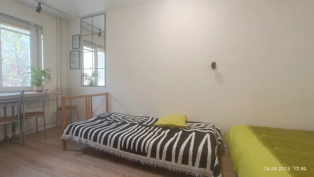 Уютное местечко возле пиццерии, небольшая комфортная студия