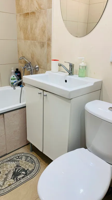 Светлая квартира в центре с красивым видом