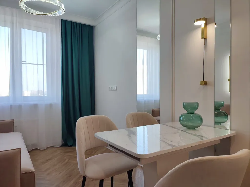 Современные, яркие апартаменты