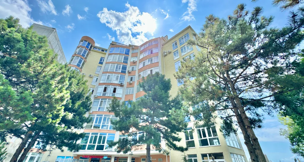 Квартира с дизайнерским ремонтом и видом на море Восход Ялта