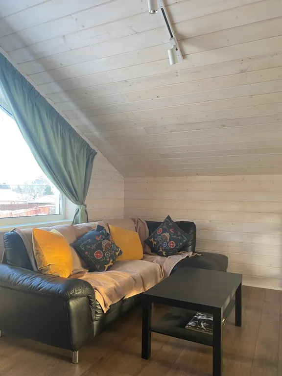 Уютный загородный коттедж недалеко от Игоры