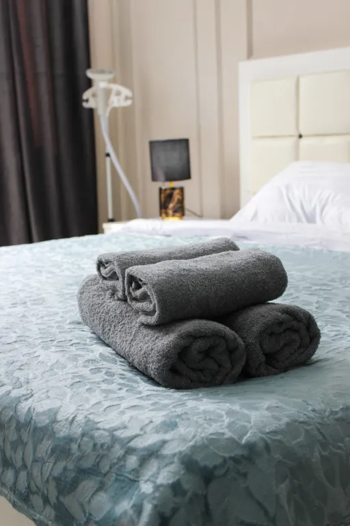 Квартира Уютная чистая современная квартира — Алматы