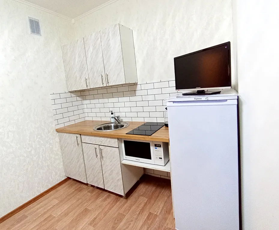 Студия-эконом на Заре