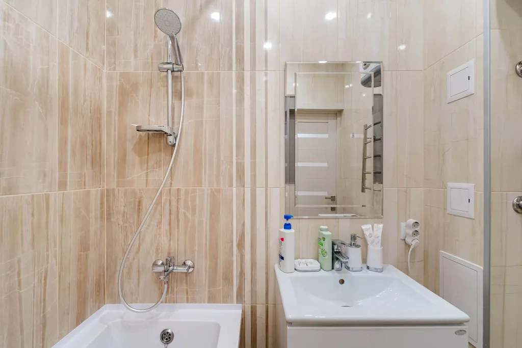 Уютная квартира-студия в центре левого берега Иртыша