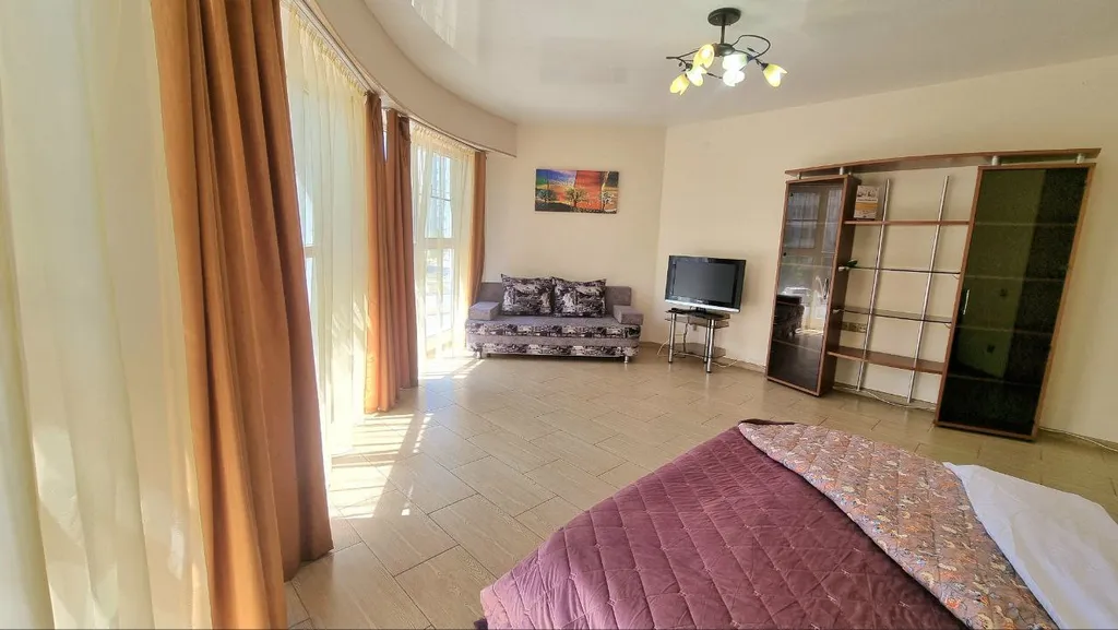 Комфортная и просторная квартира