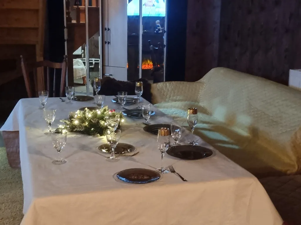 Дом у метро