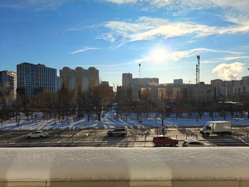 Студия с видом на кампус