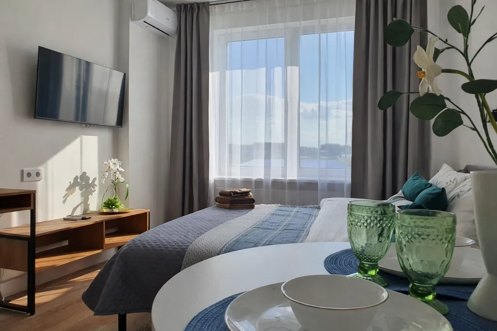 LanaRoom Новая студия с широкой кроватью