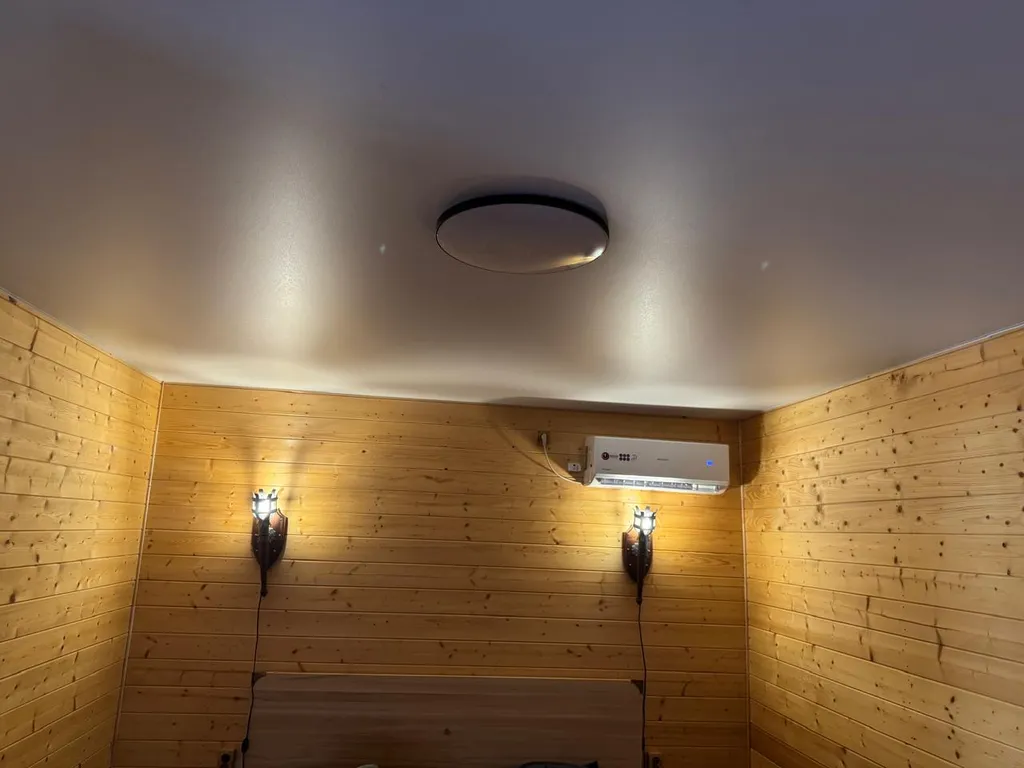 Гостевой комплекс Golden House на первой береговой линии