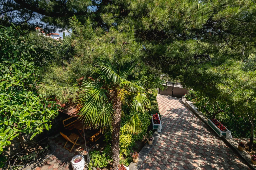 Зелёный Дом в Мисхоре