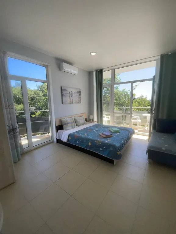 Квартира Улучшенный номер с видом на море и горы — аренда посуточно в Симеиз