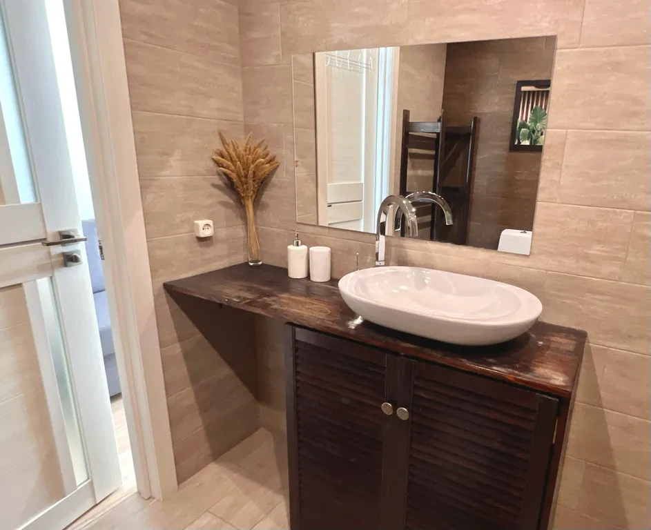 Красивая студия в центре до 4 человек