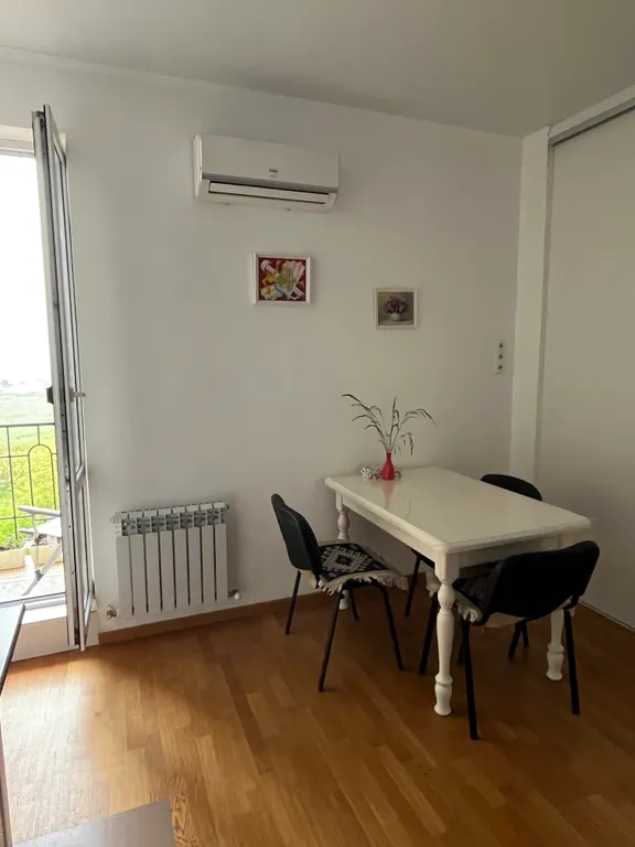 Квартира Квартира Окунуться в шум прибоя и свежий морской бриз — Геленджик