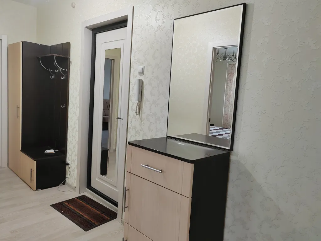 Квартира Уютная солнечная квартира в тихом районе для семейного отдыха — Великий Новгород