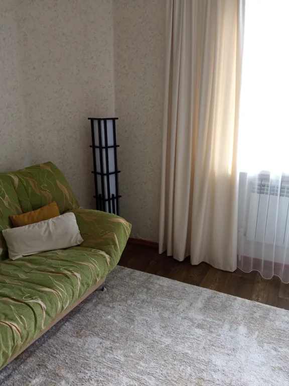 Чистейшая квартира с двумя отдельными кроватями