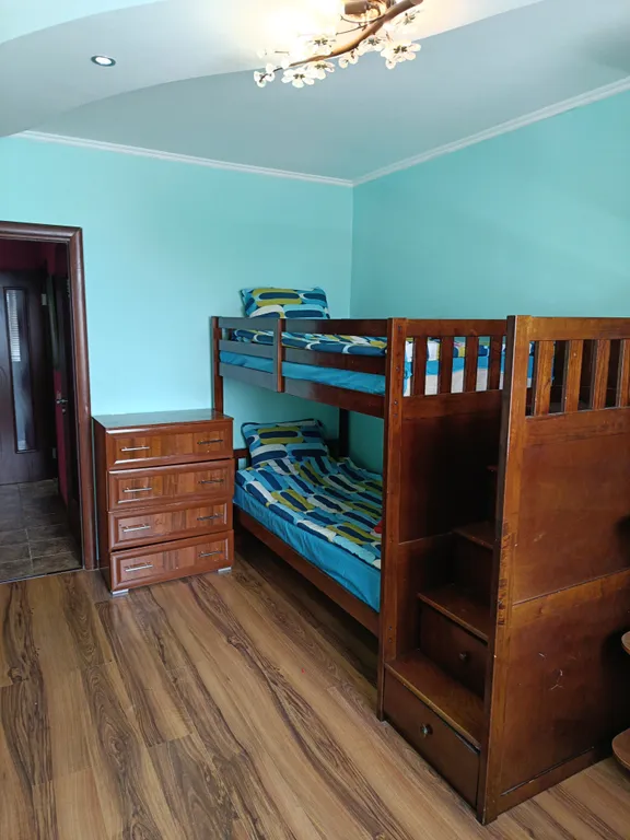 Уютная двушка рядом с центром и со станцией