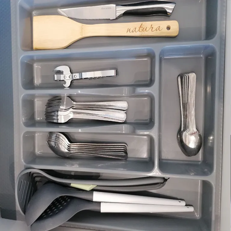 Просторная студия с видом на лес