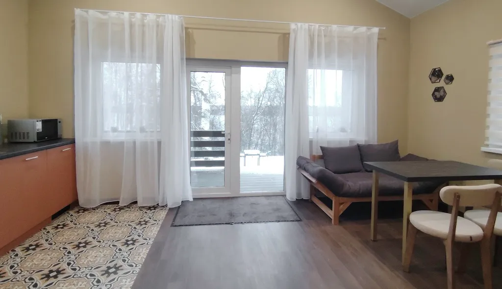 Дом с видом на озеро